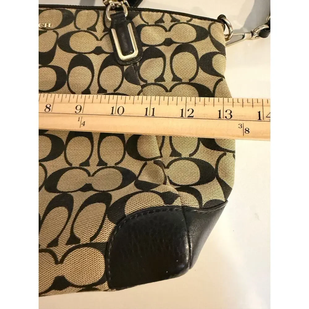 EUC Coach SIgnature Kelsey Satchel and Wallet